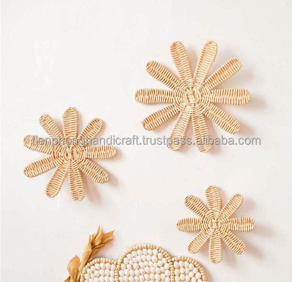 NEW ITEMS 3 Sizes Daisy Rattan 100% Natural Materials | Cute Rattan Flower Wall, Wicker Wall Decor 100% Handwoven from Vietnam