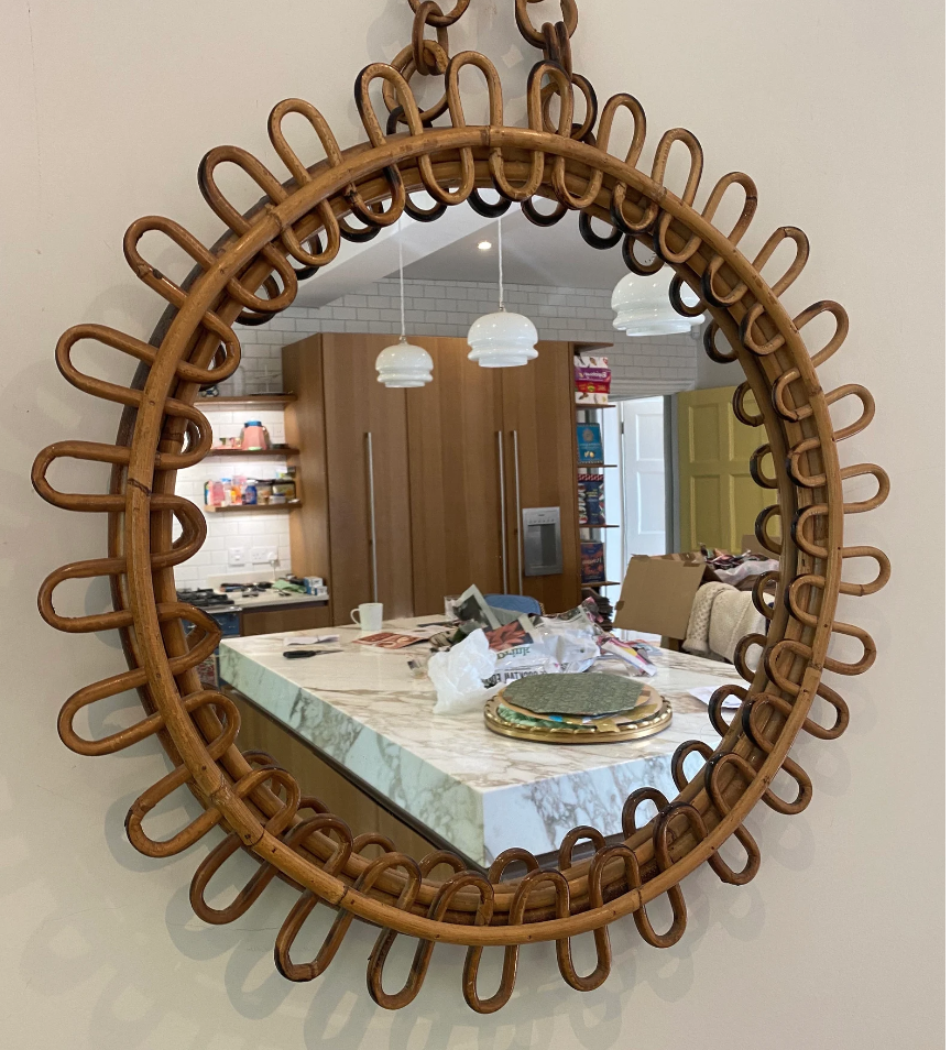 CHEAP PRICE Vietnam Handcrafted Sustainable Material House Decor Rattan Wall Hanging Brown Mirrors