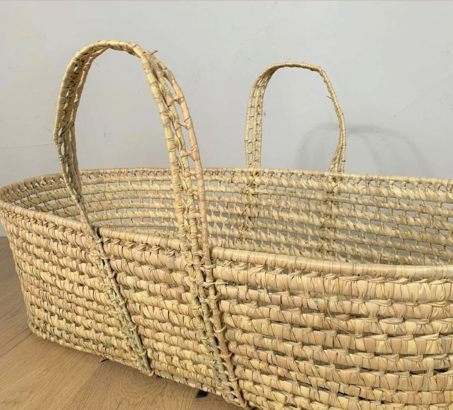 Wholesale hand woven 100% Cotton Rope Baby Diaper Changing Basket With Thick Foam Mattress Pad for Baby Changing BasketHot sale