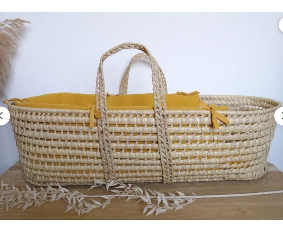 Wholesale hand woven 100% Cotton Rope Baby Diaper Changing Basket With Thick Foam Mattress Pad for Baby Changing BasketHot sale