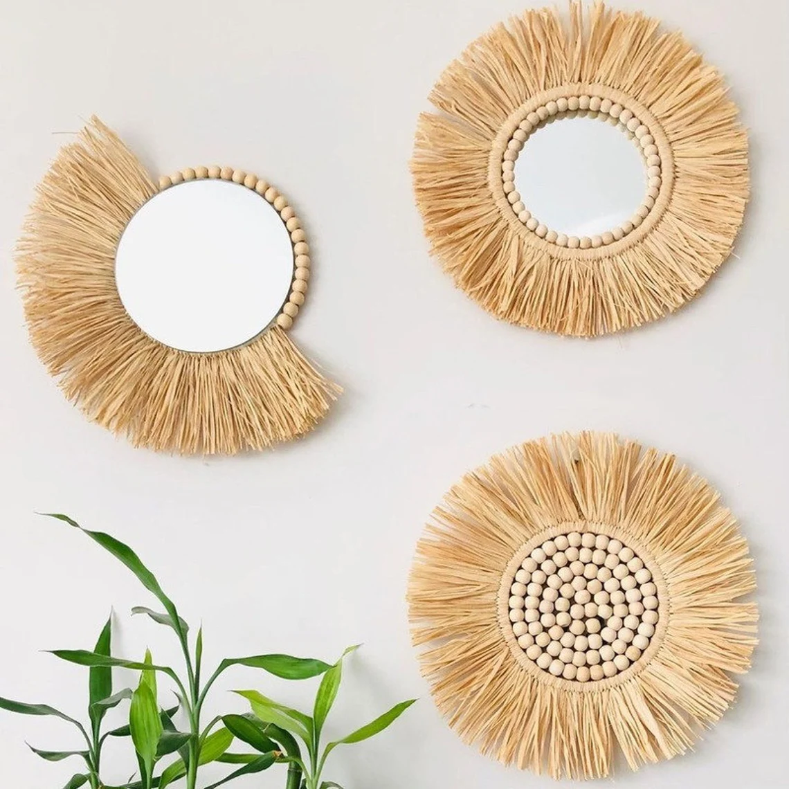 Top Choise 2022 Wicker Wall Mirror Decorative Natural Willow Wholesale Handmade Frame Rattan Mirror Made In Vietnam