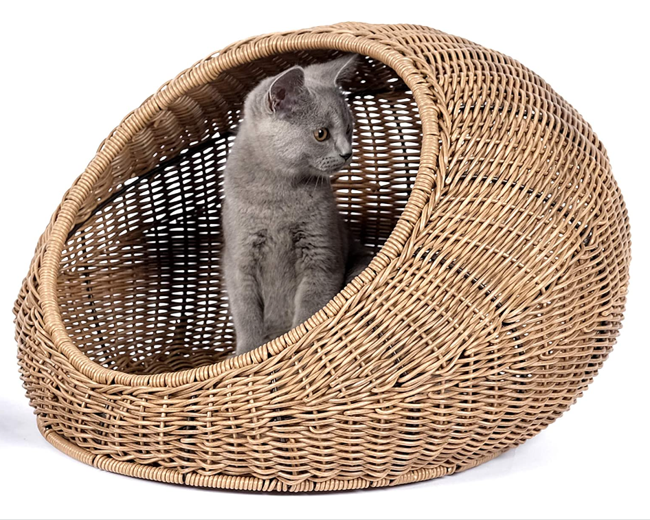 NEW PRODUCT Cute Wicker Cat Bed - a Covered Cat Hideaway Hut of Rattan Houses Pets in Dome Basket, Washable