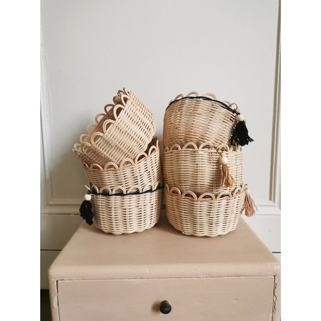 Functional Elegance: Rattan Handwoven Eco-friendly Minimalist Style Storage Basket, a Must-have for House and Kitchen Decor