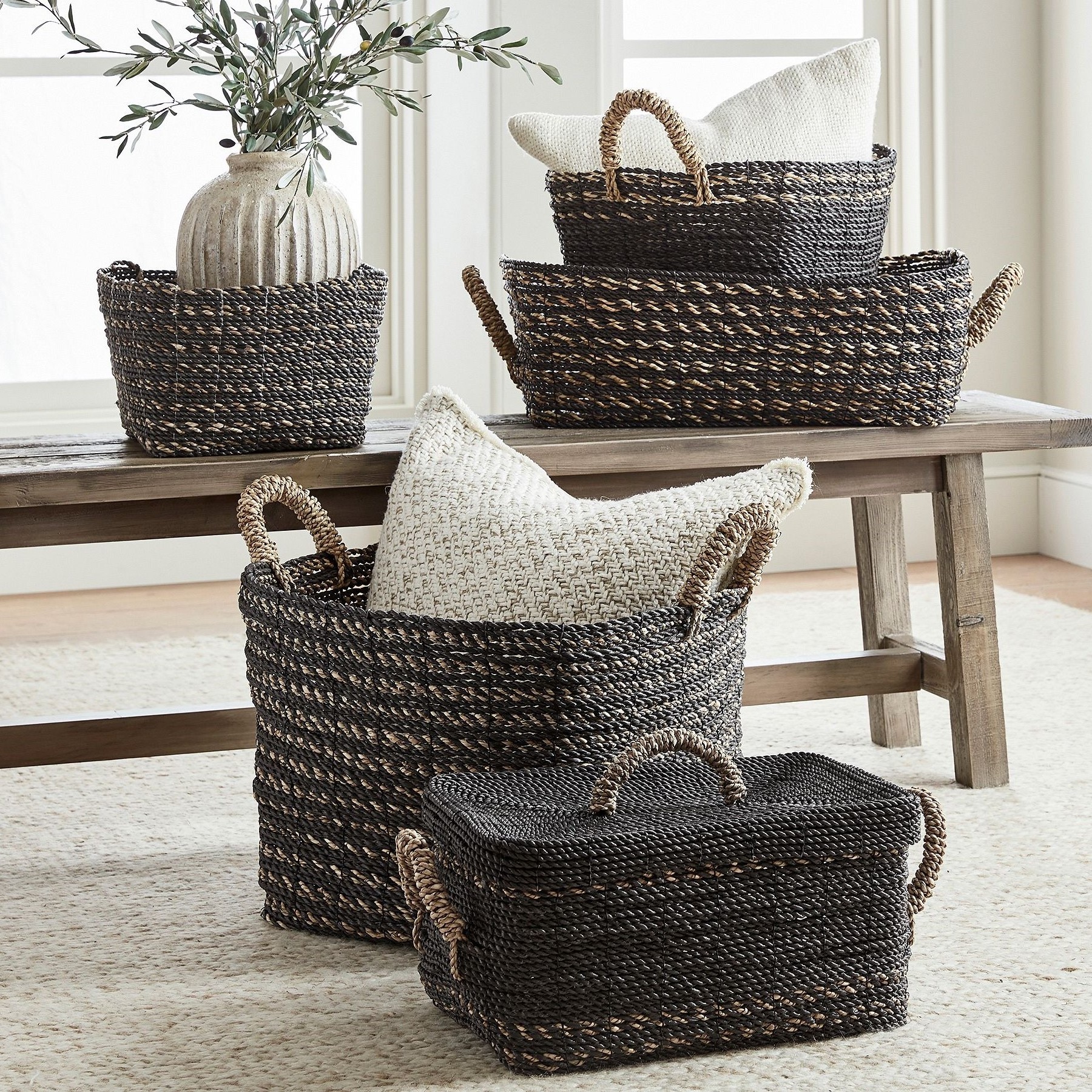 Wholesale Best Selling 2023 Premium Asher Handwoven Seagrass Underbed Basket for Decor Living Room Bathroom Kitchen Dining Room