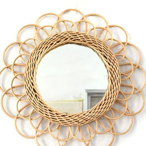 Hot Product 2022 Perfect Handmade Natural Round Makeup Mirror, Wall Mirror Crafts Rattan Flower Wall Decor