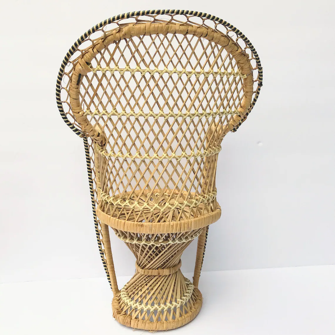 Wholesale new natural rattan outdoor chair beautiful small size bamboo chair made in Vietnam