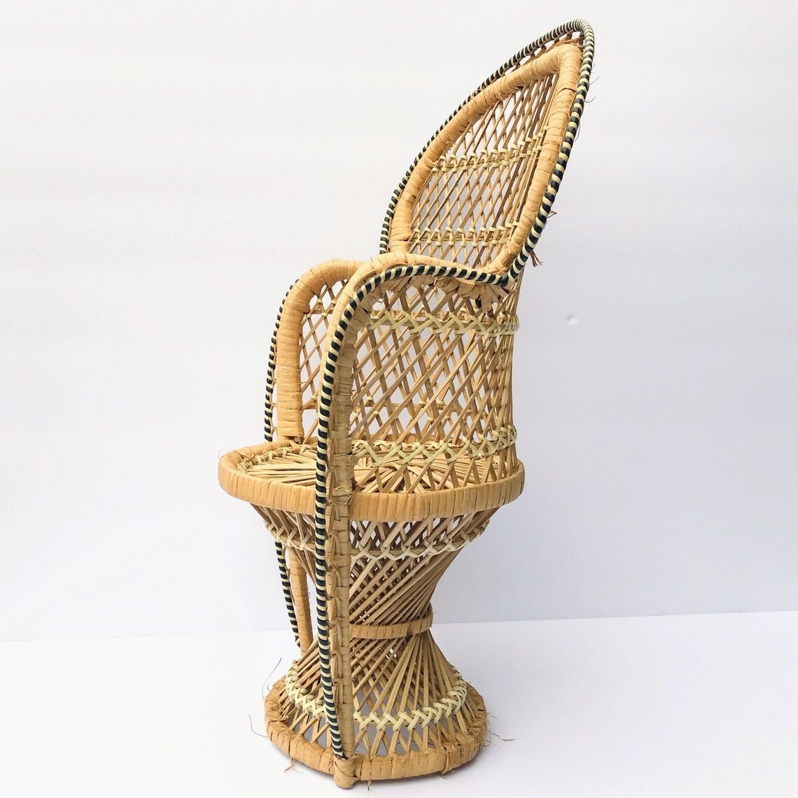 Wholesale new natural rattan outdoor chair beautiful small size bamboo chair made in Vietnam