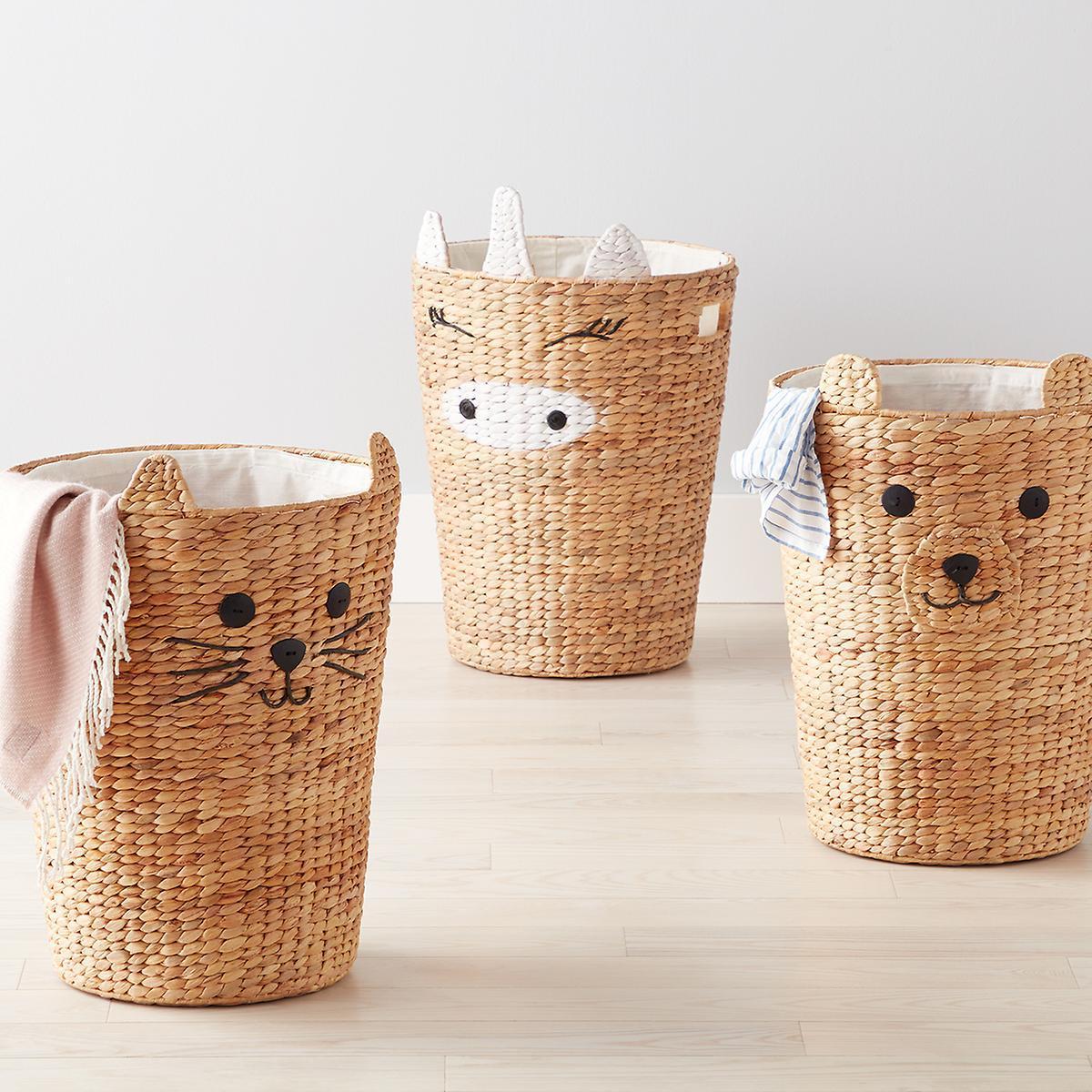 Best Selling Natural Water Hyacinth Laundry Storage Baskets Animal shape Baskets for Bathroom Cute Bear Shape