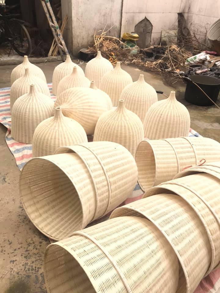 Handmade high quality rattan wicker lampshade frames , vietnam natural rattan lamp shade pendant light handicraft