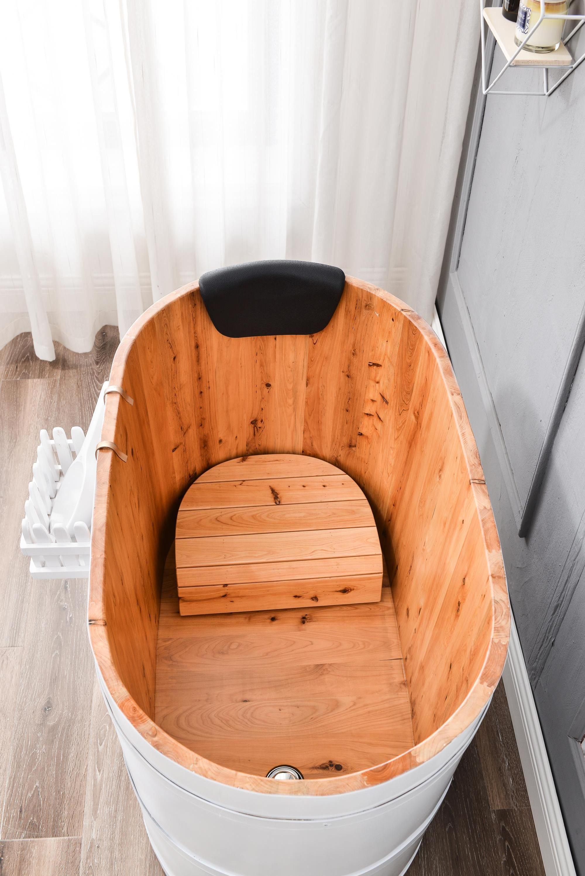 freestanding fashionable sauna hinoki wooden bathtubs white hot tubs hot sale mini 1.1M/1.0M factory price oval bathtubs