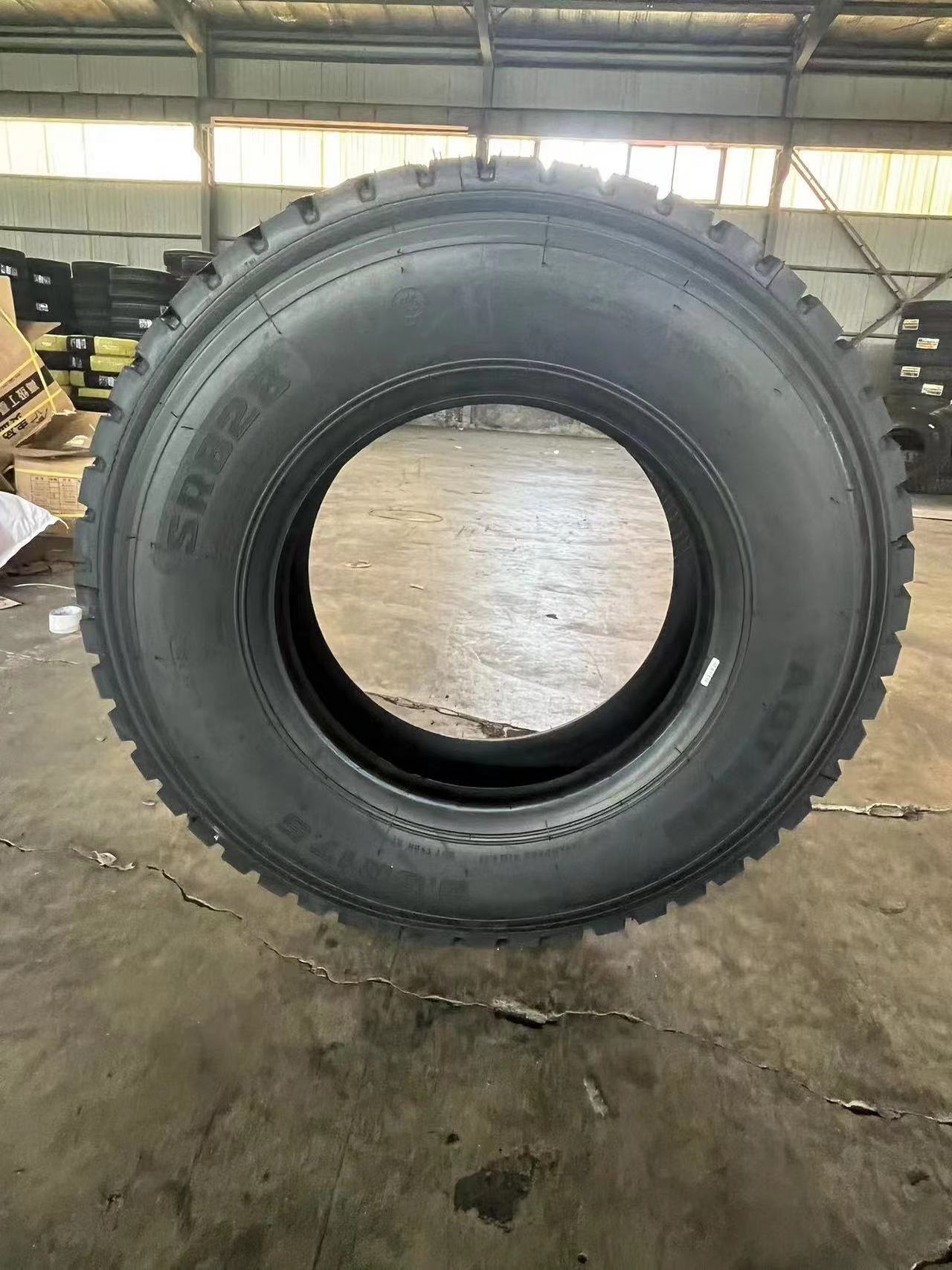 9.5R17.5 AOTELI BRAND  DRIVE POSITION Chinese Brand Truck Tire 9.5R17.5