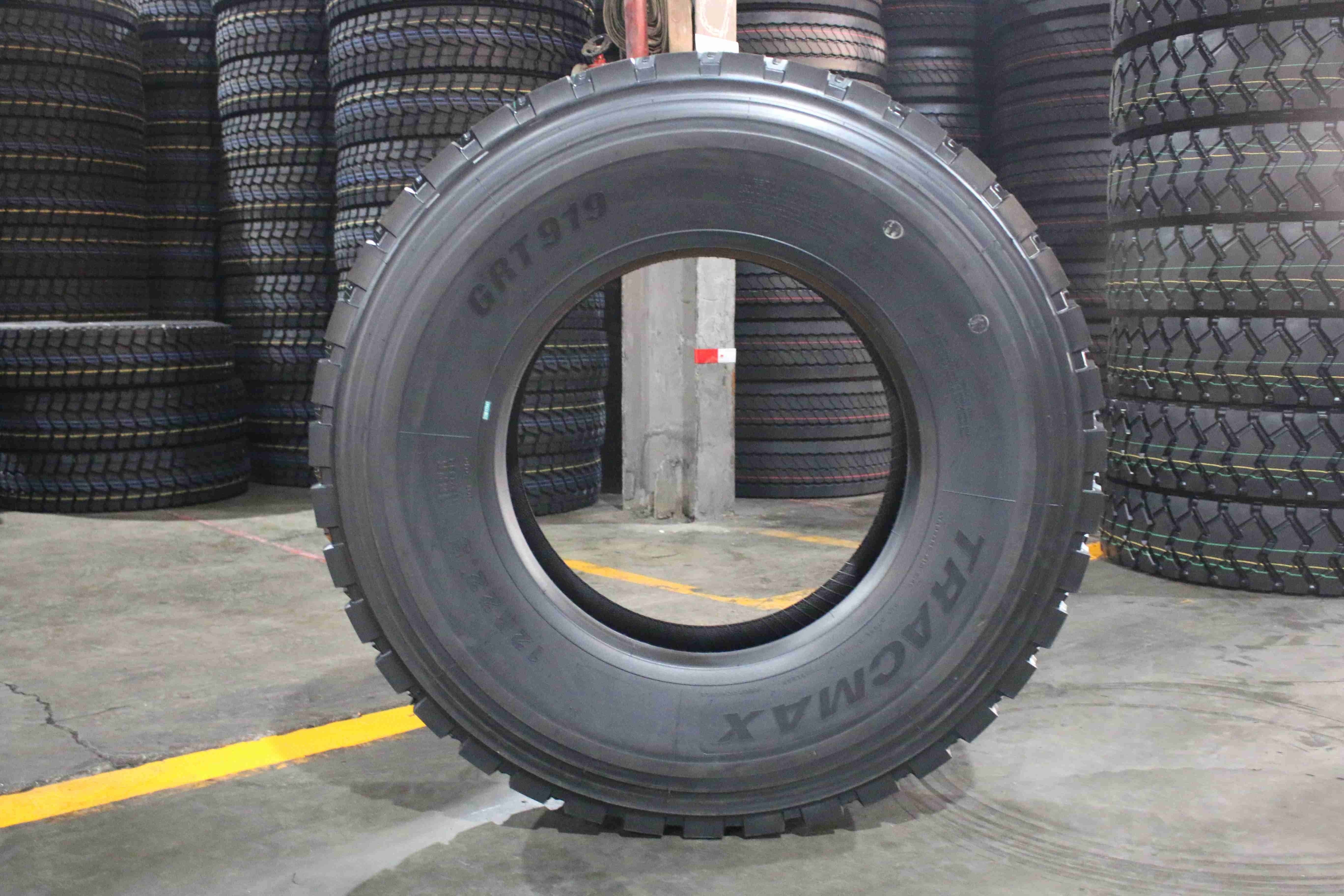 High Quality Factory Direct  GRT919 Size 11R22.5 Mining Tyre Truck Tyre