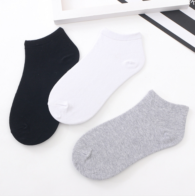 Cheapest Breathable Wholesale cheap pure color Polyester and cotton men Ancle socks