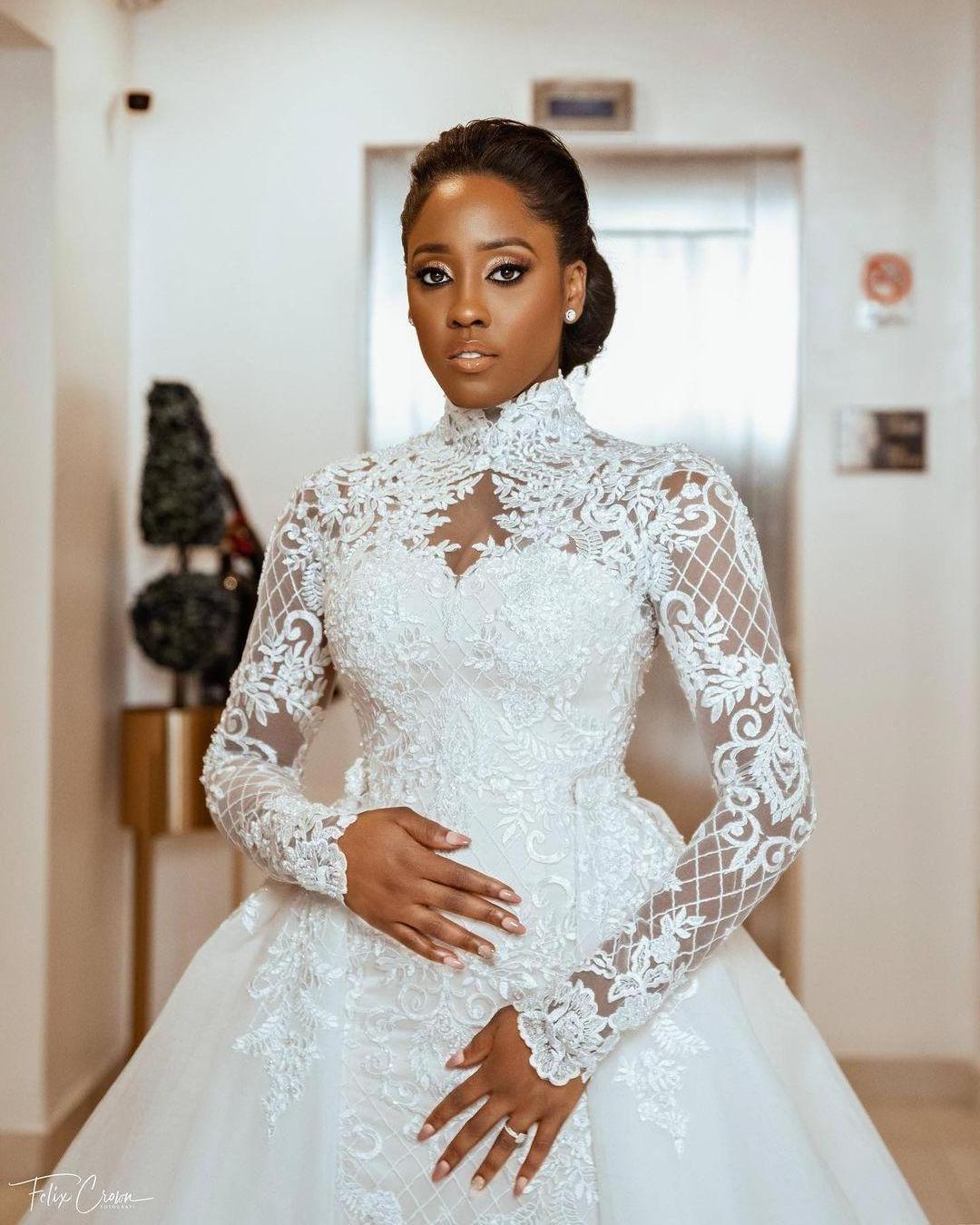 African Mermaid Wedding Dresses Bridal Gowns High Neck Long Sleeves Lace satin bride dress 2 in 1