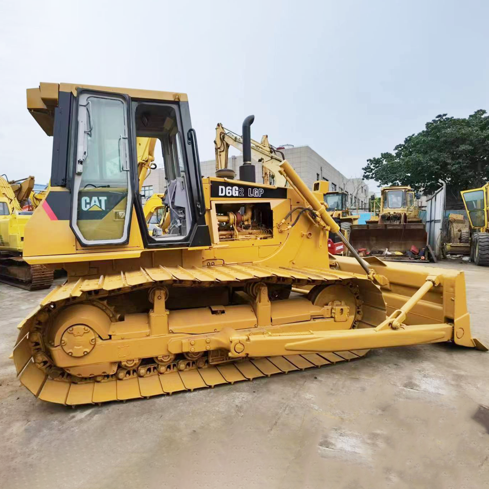 Hot sale original bulldozer second hand caterpillar D6 dozer used cat d6g d7g bulldozer used bulldozers for sale in peru