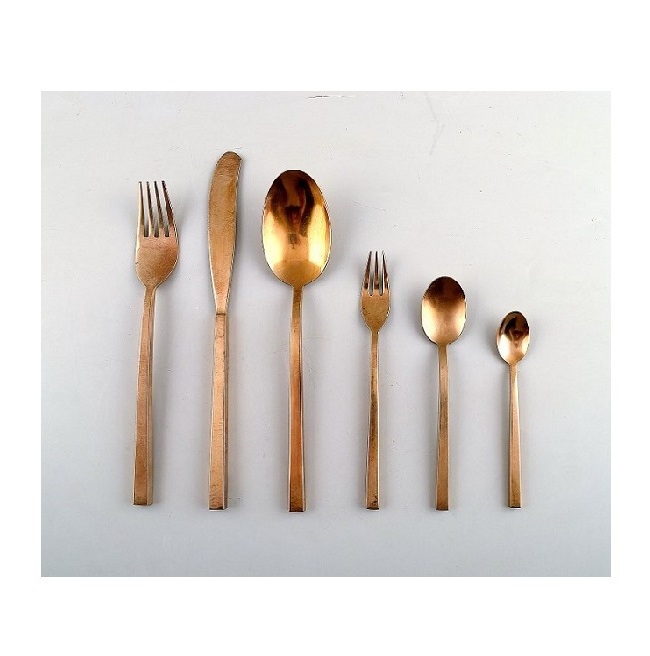 Unique Design Metal Cutlery Set with Copper Finishing Knife Dinner fork Dinner Spoon Fork Tea Spoon Newest Cutlery Table Decor