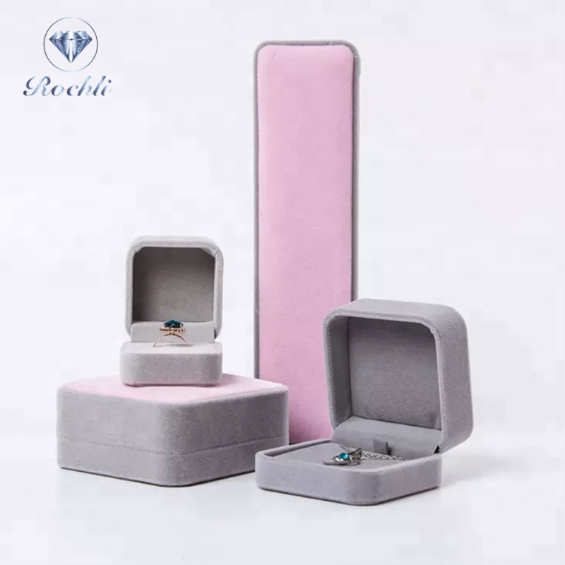 2022 Hot Sale Wholesale luxury Red Gray Pink Velvet Jewelry Box Packaging Ring Pendant Jewellery Box Bracelet Bangle box