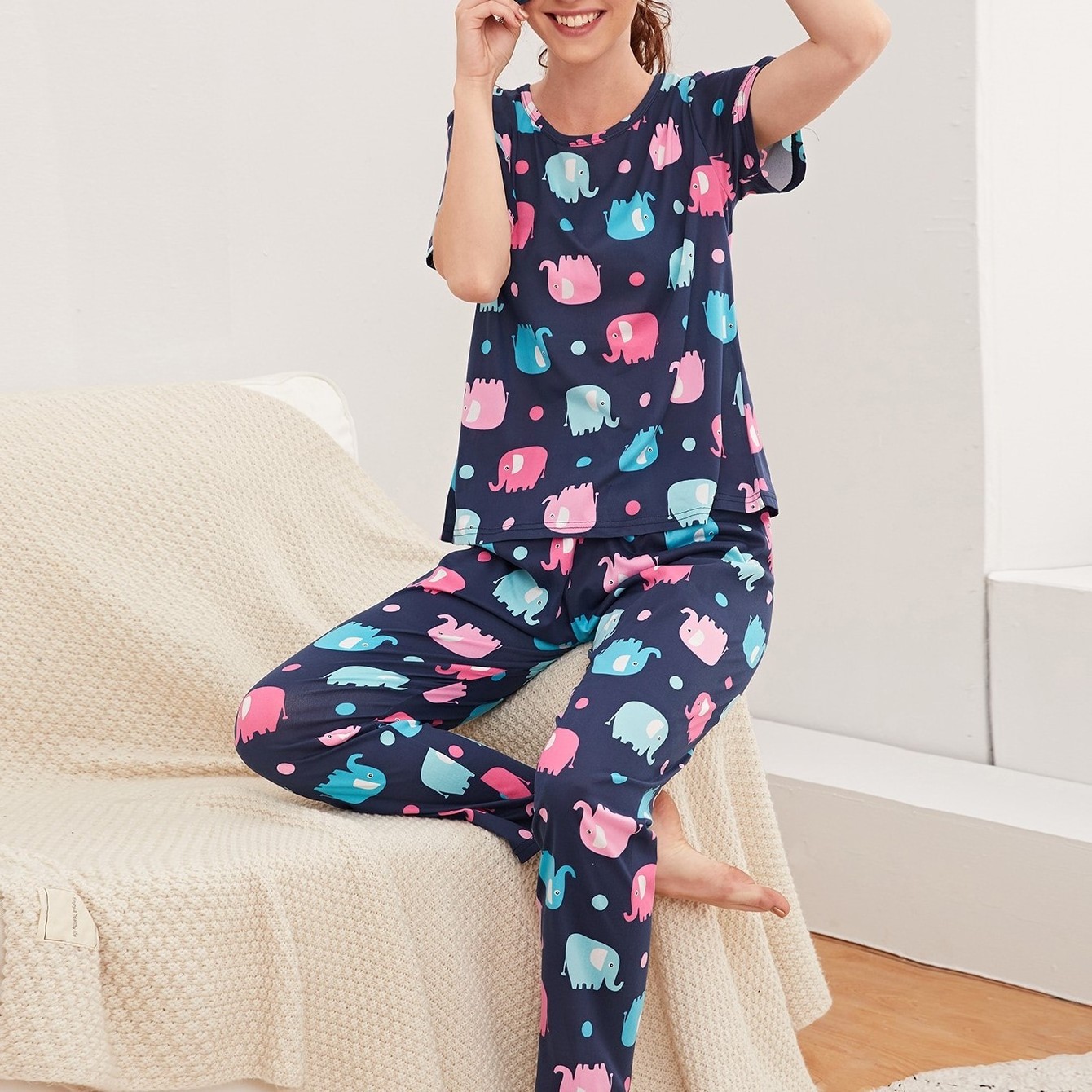 wholesale custom women's sleepwear cross-border printing pajamas women's Short-sleeved trousers home wear two-piece set