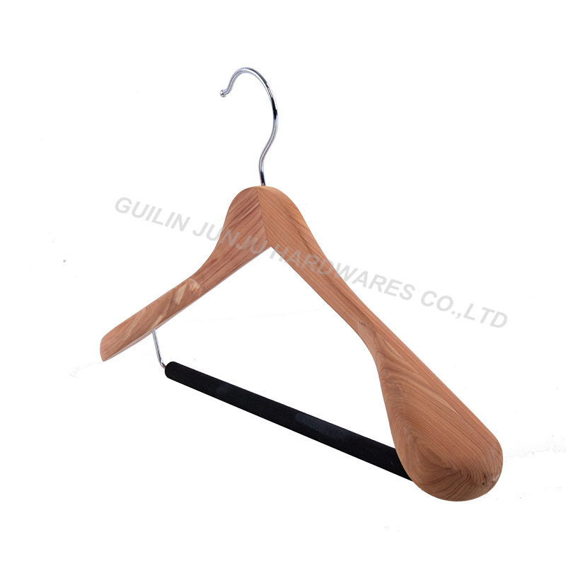 High quality custom cedar wood clothes hangers with non-slip bar