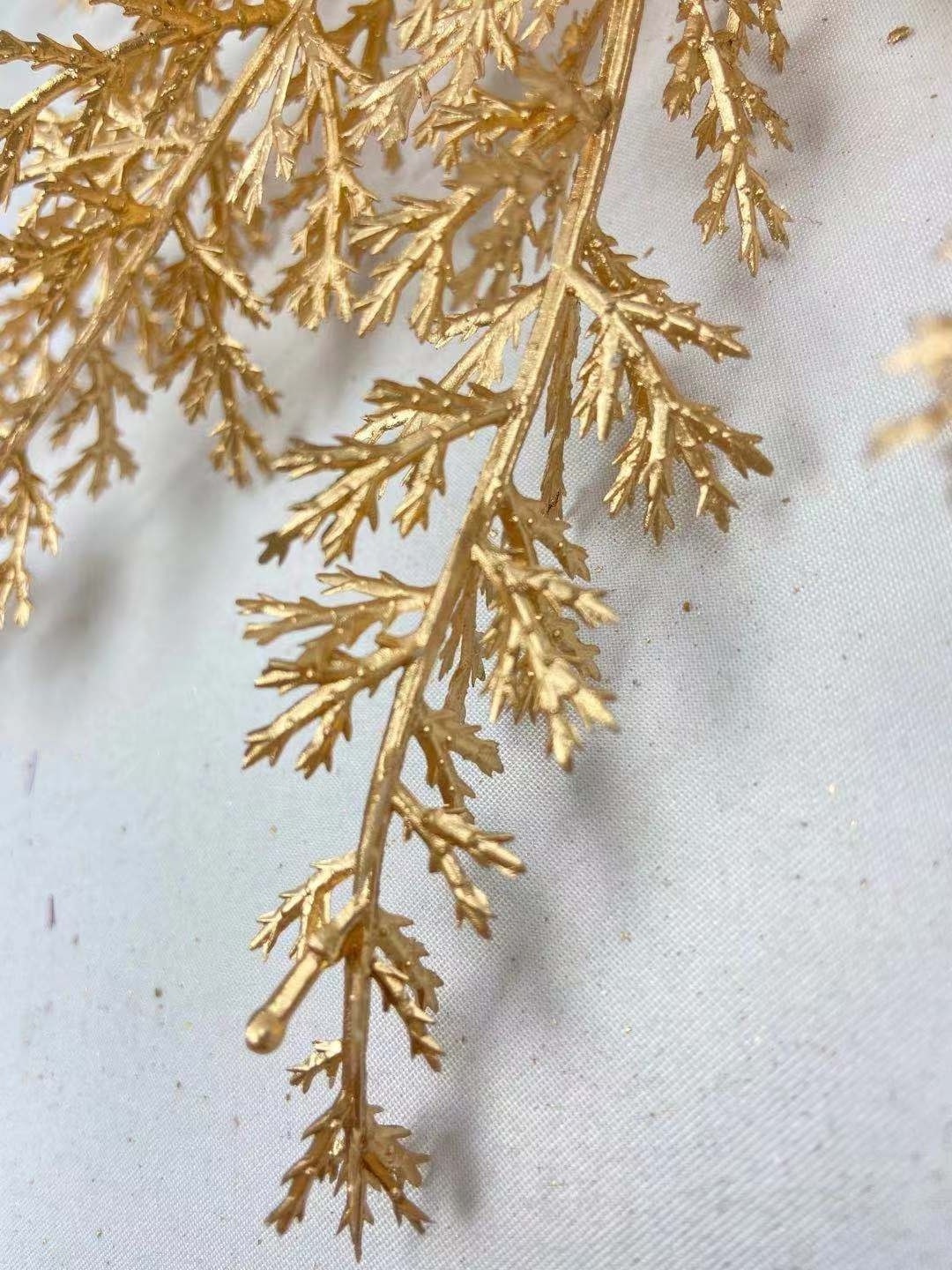 New design artificial gold glitter cypress branches glitter with powder eucalyptus spray for christmas festival decoration