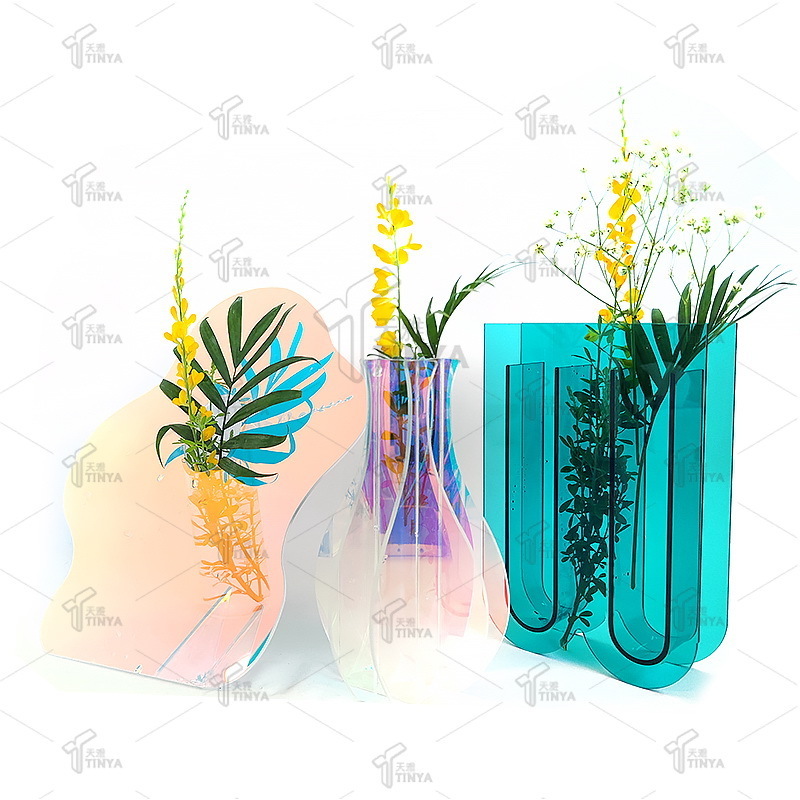 High Quality Simple Cylinder Glass Vase Home Decoration Tall Cylinder Custom Floral Abstract Vase Thickened Clear Glass Vase