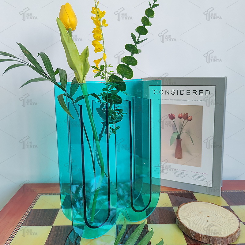 High Quality Simple Cylinder Glass Vase Home Decoration Tall Cylinder Custom Floral Abstract Vase Thickened Clear Glass Vase