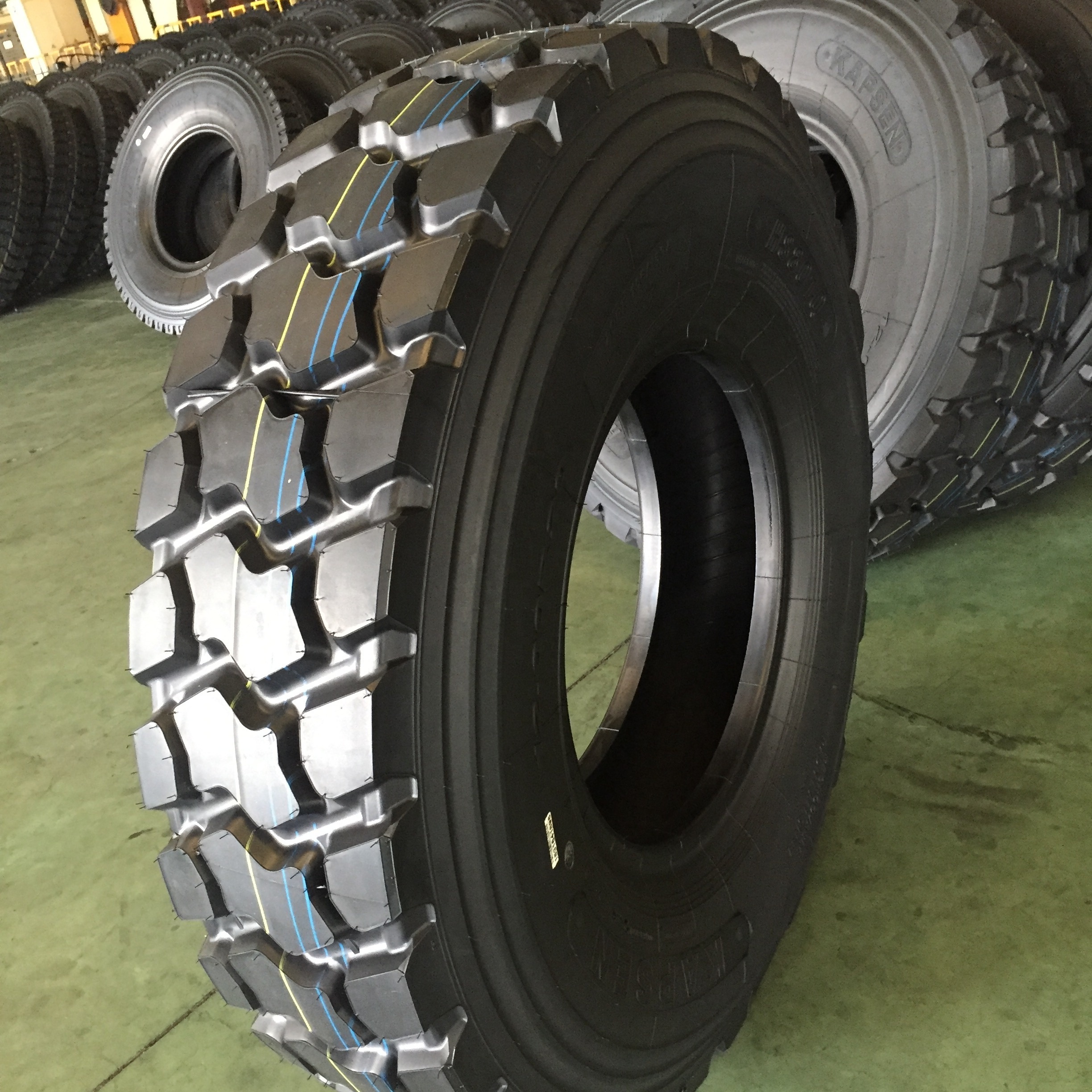 Wholesale Tube HABILEAD brand China Radial Tire Mining Howo Truck Tire 12.00R20--20PR tyres for sale