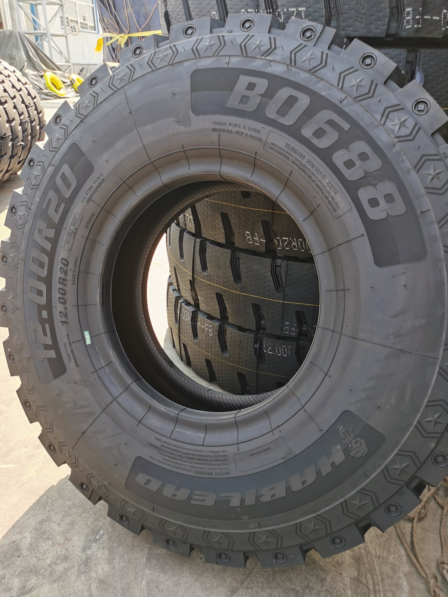 Chinese Brand Best price HABILEAD truck tyres factory 12.00R20 Run-Flat Tire 12.00R20