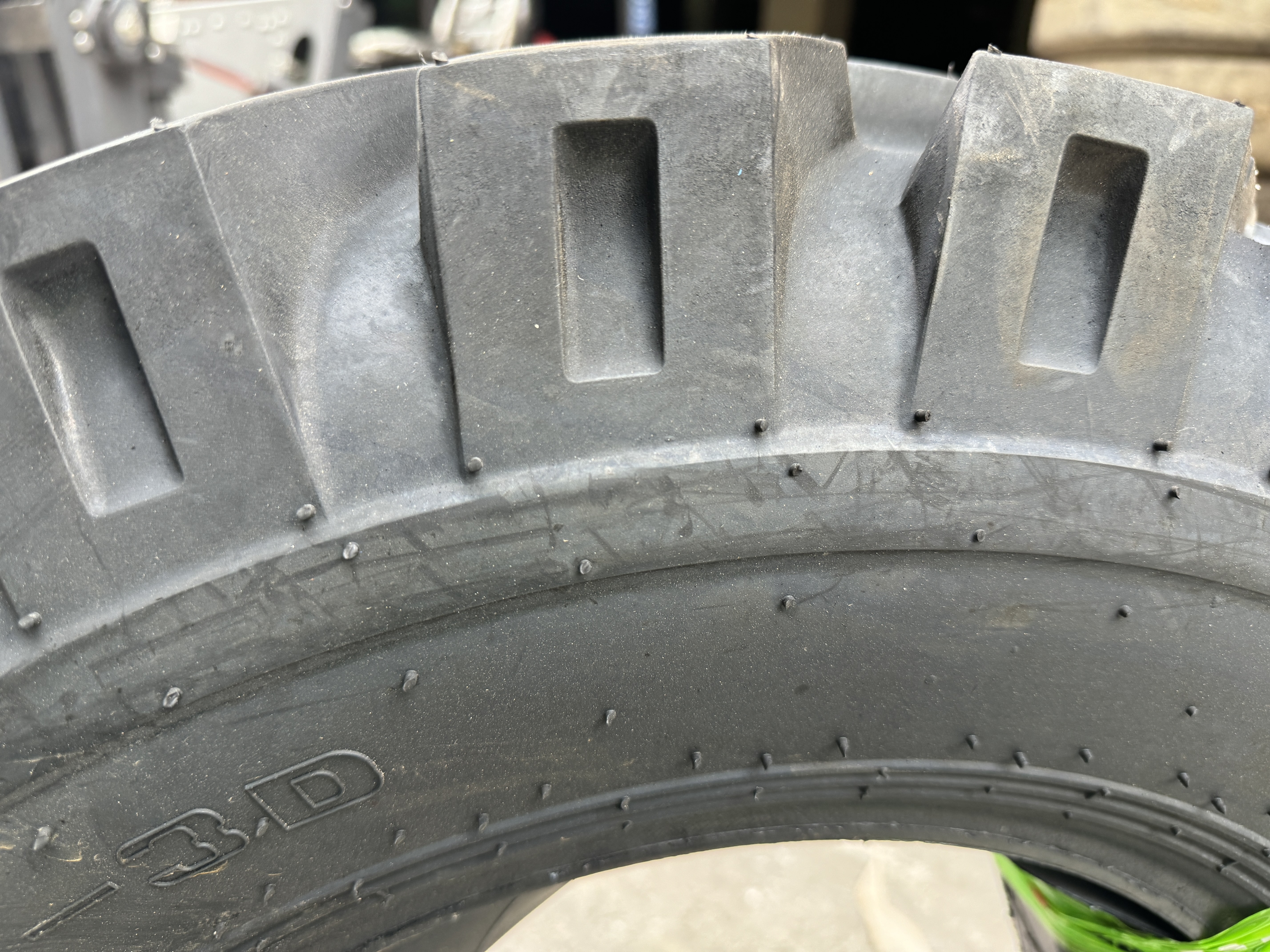 Bias OTR Industrial  OFF THE ROAD TIRE High Standard Deep Tread 7.50-16 8.25-16  Tire for Wheeled Excavator