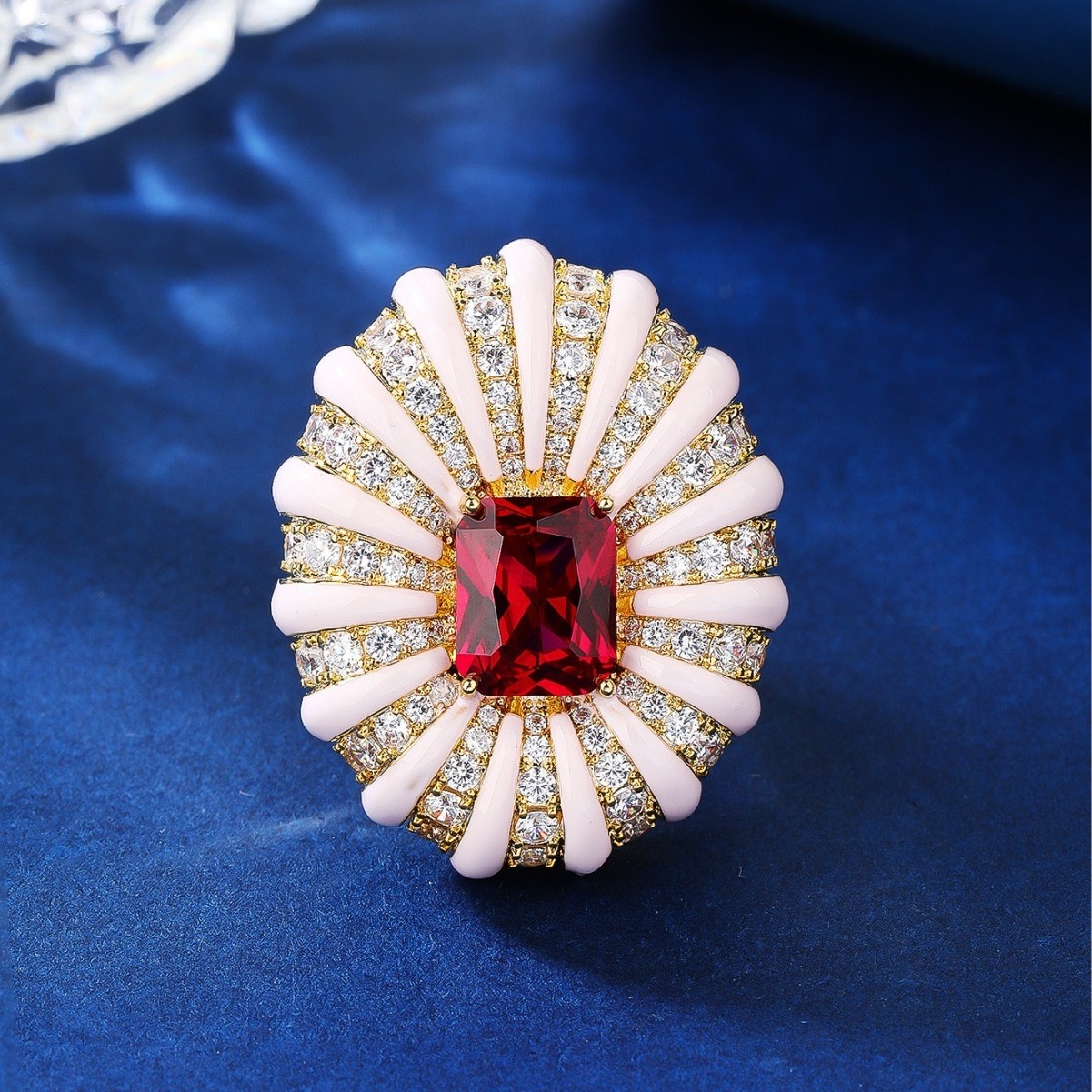 BrideTalk Original medieval style light luxury enamel zircon ring