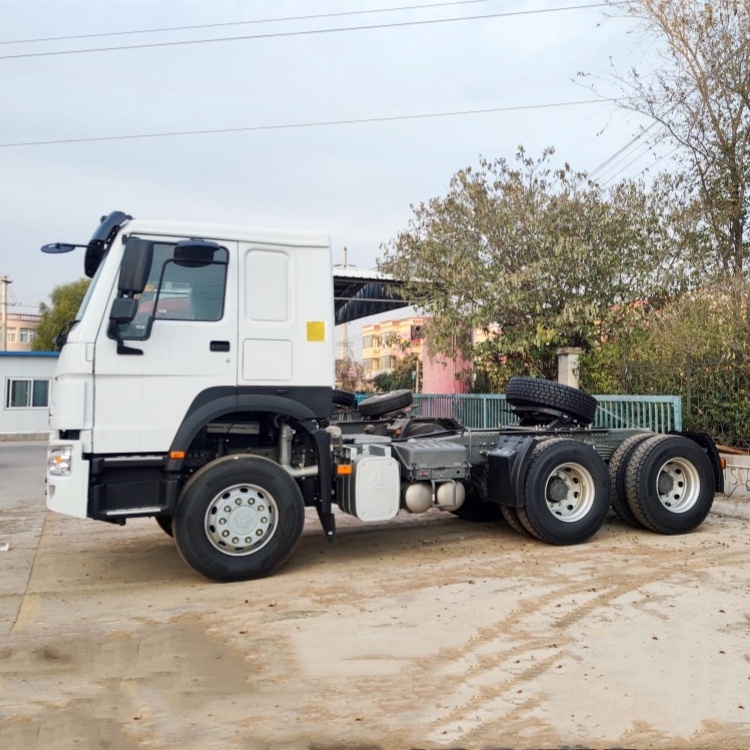 HOWO 380 Sinotruk 6x4 Truck Head Tractor Truck for Sale