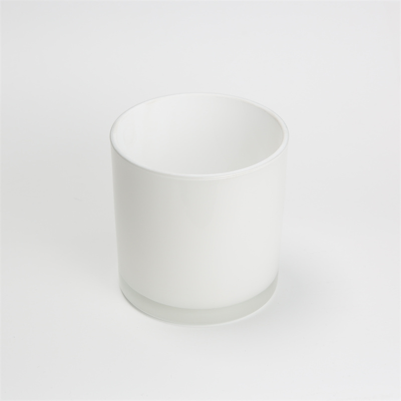 2024 Elegant 8 Oz 10 Oz 14 Oz 17 Oz Electroplated Round Bottom Glass Wide Frosted Matte White Votive Candle Jars