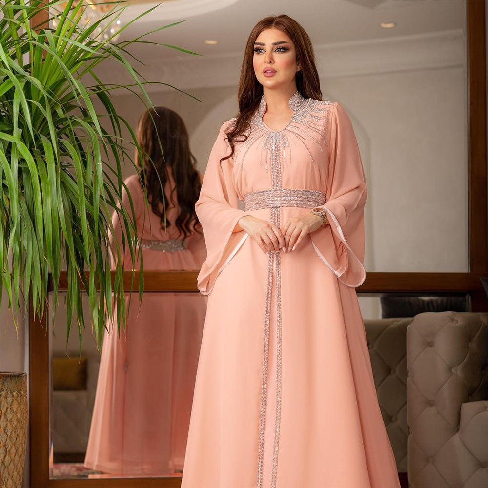 2023 New spot Arabian gown Middle East Kaftan fashion hot diamond with belt chiffon dress skirt manufacturer wholesale