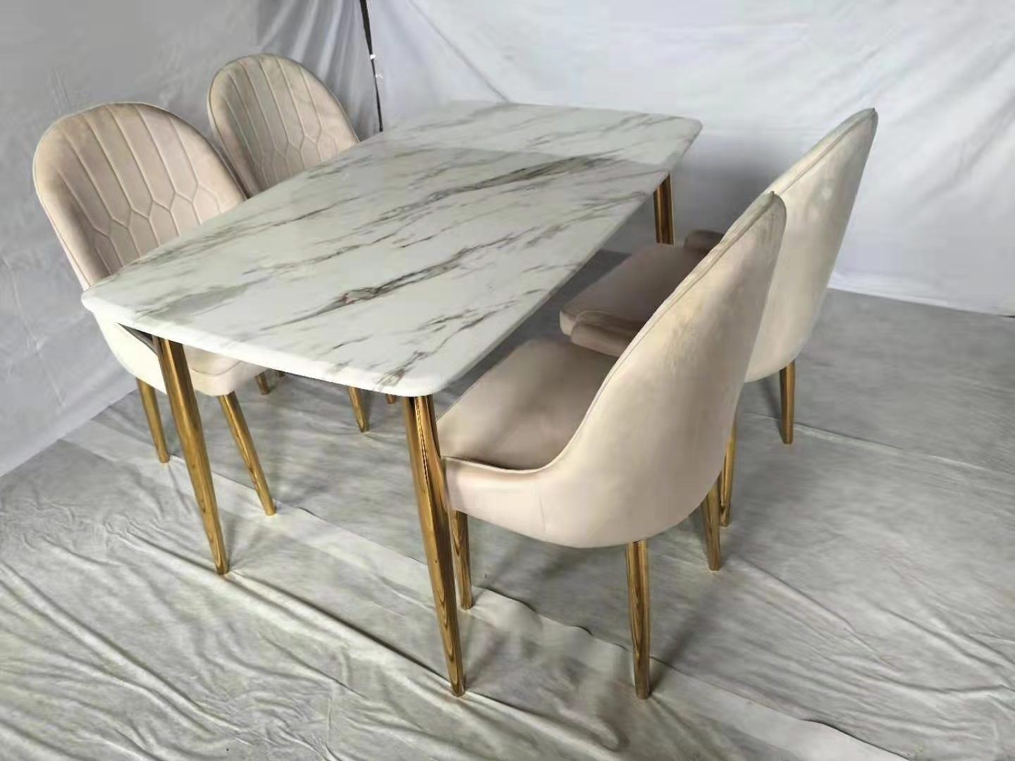 Modern Home Furniture with Rotating Centre Metal Legs Marble Dining Table