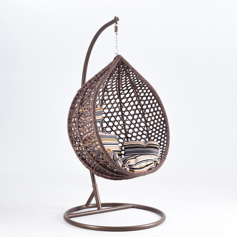 2019 Latest Design Outdoor Furniture Wicker Bird Nest Rattan Patio Celling Hanging Egg Chair Swing