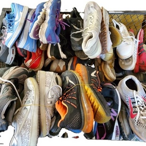 High quality clean neat 25 kilos per bag summer second hand used clothes used men shoes