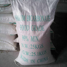 Industrial Grade White powder Sodium Carbonate Anhydrous Soda Ash Light 99.2% Sodium Carbonate Price per ton