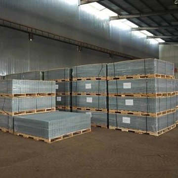 2x2 4x4 in 12 gauge 6ft galvanized welded wire mesh panels