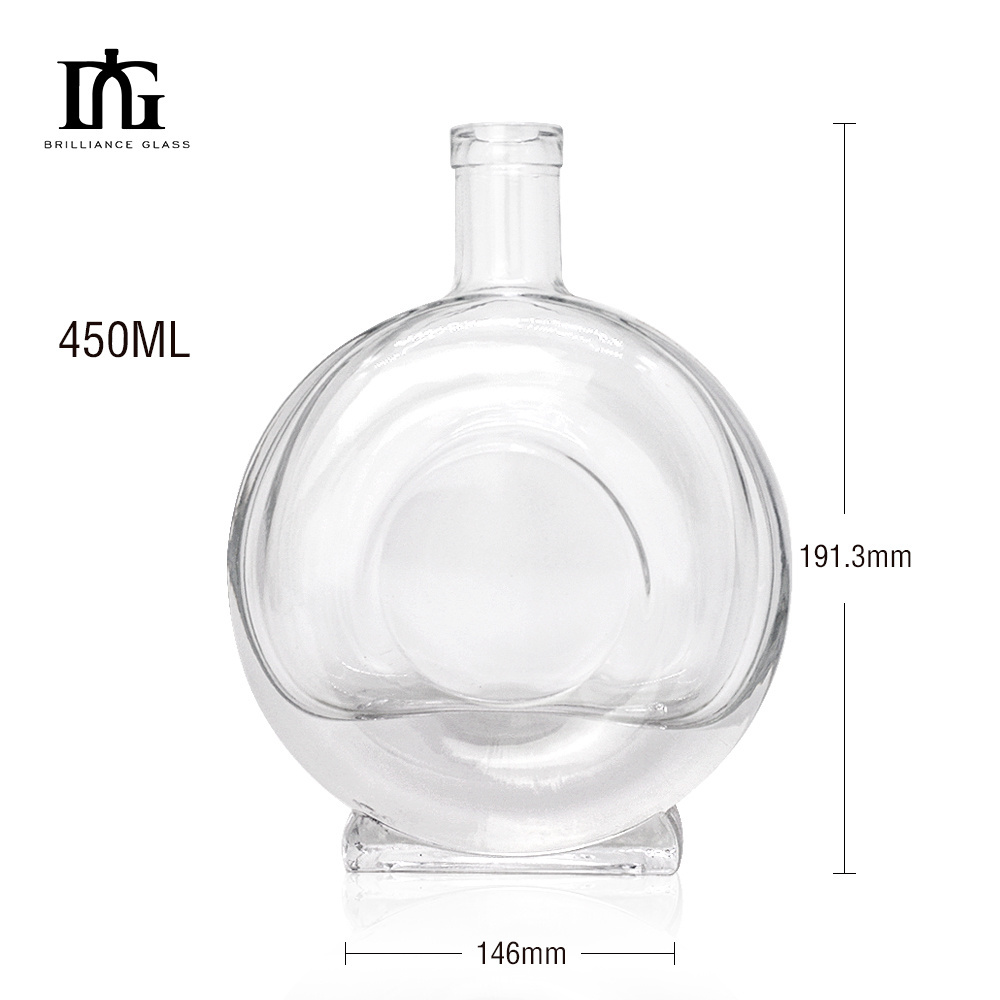 750 ML Round Glass Bottles Clear Potion Bottles Decorative Glass juice Liquor Bottles with Cork Stoppers