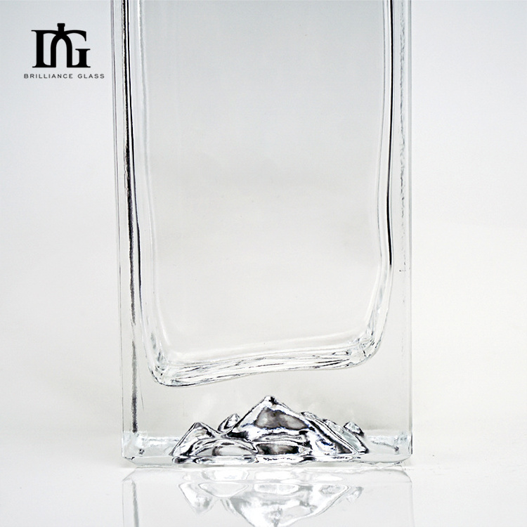 Custom 500ml clear empty white gin transparent square tequila alcoholic drink vodka liquor bottle glass spirit bottle with cork