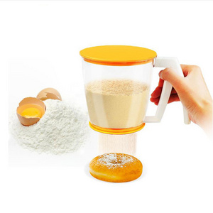 Hand press flour sifter plastic coffee powder strainer Semi-automatic flour sieve with lid