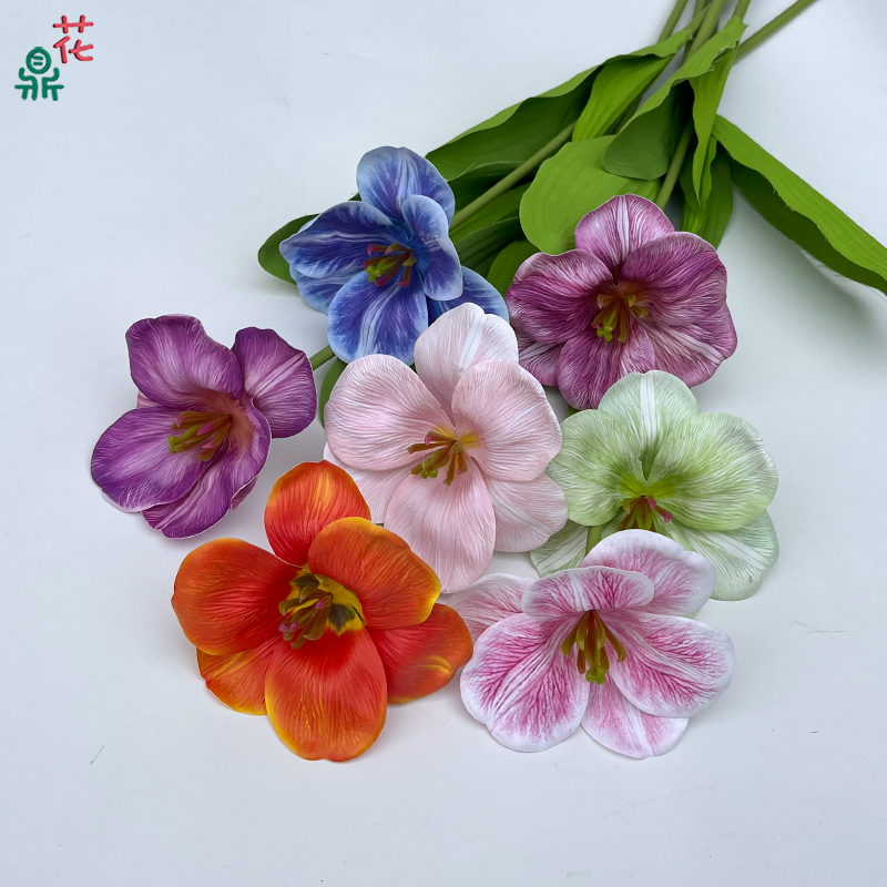 Factory Direct Open Tulip Home Decoration Ornaments Silk Flowers Wedding Landscape Decoration Artificial Flowers