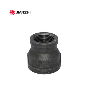 Jianzhi factory multiple specifications Wholesale Malleable black GI Pipe Fittings Plumbing Reducing Elbow Nipple Socket