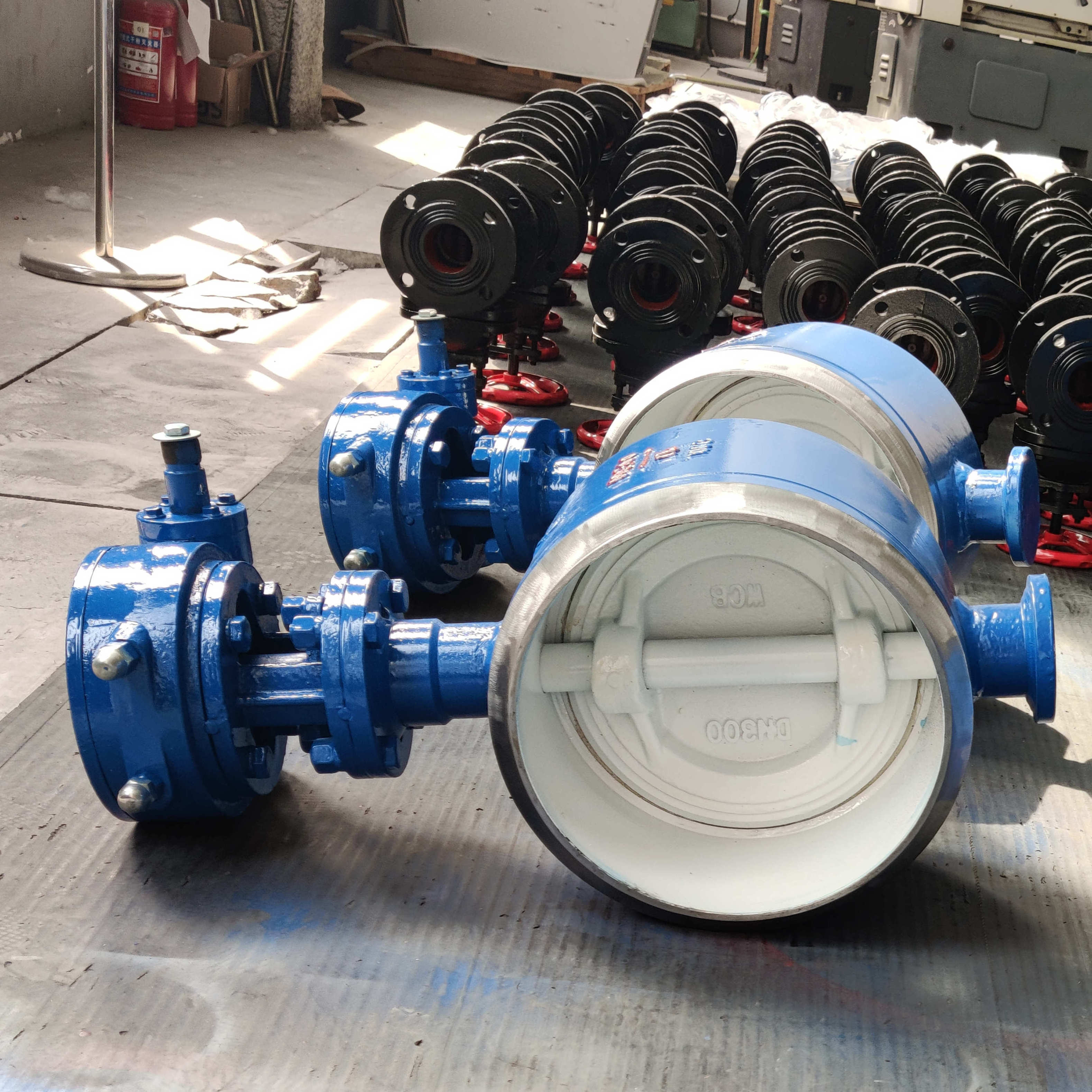 API Carbon Steel Welded End Metal Sealed Triple Eccentric Butterfly Valve with Gear Operation