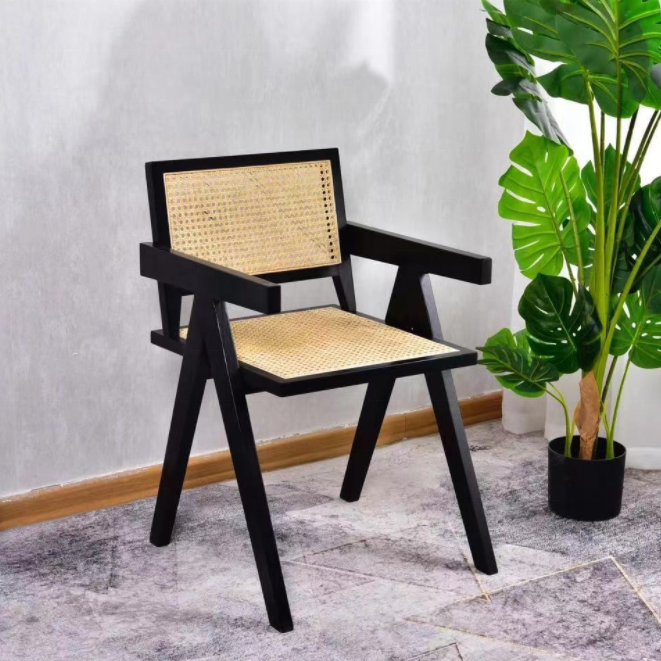 Modern Design Solid Wood Rattan Chair