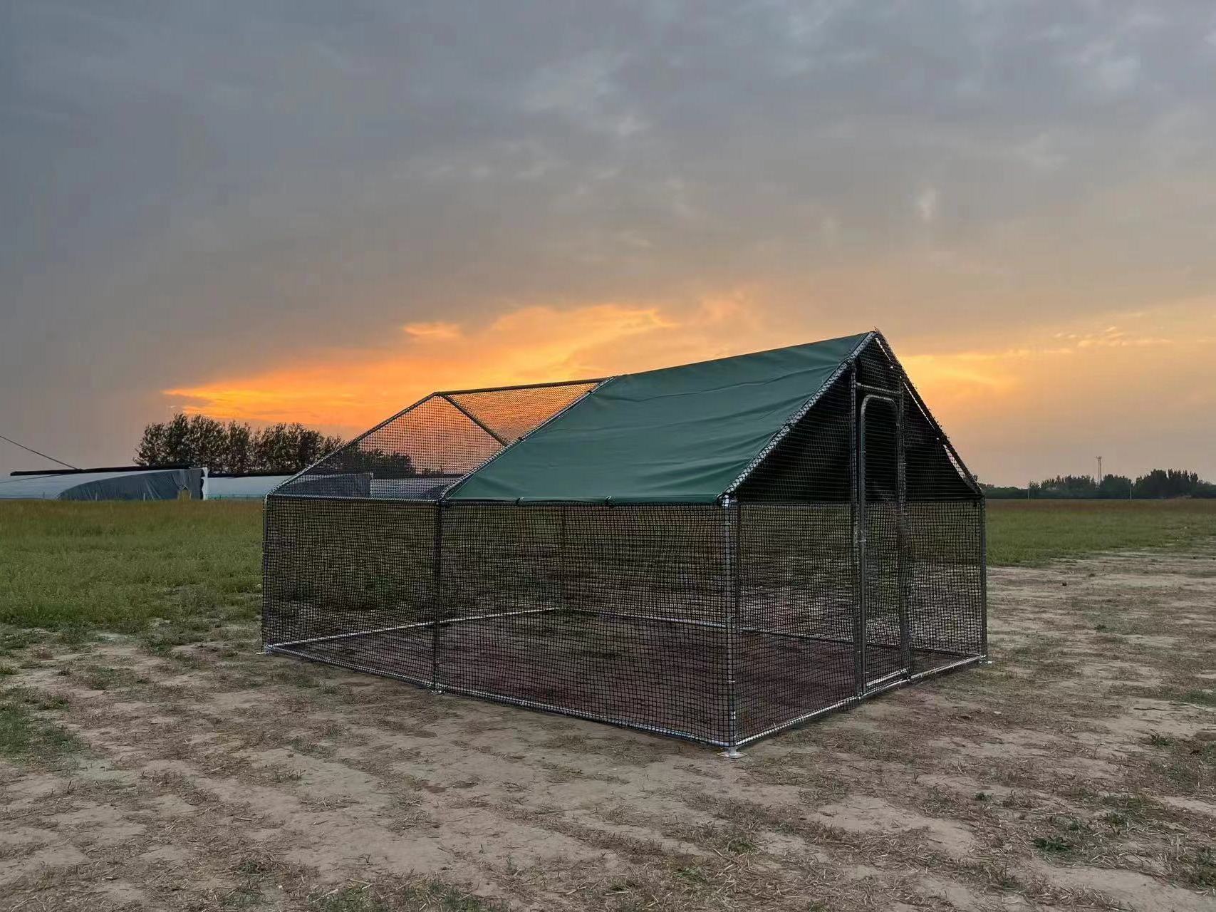 Factory Direct Selling Waterproof Large Cheap Metal Chicken Coop For Outdoor Walk-In Poultry Cage