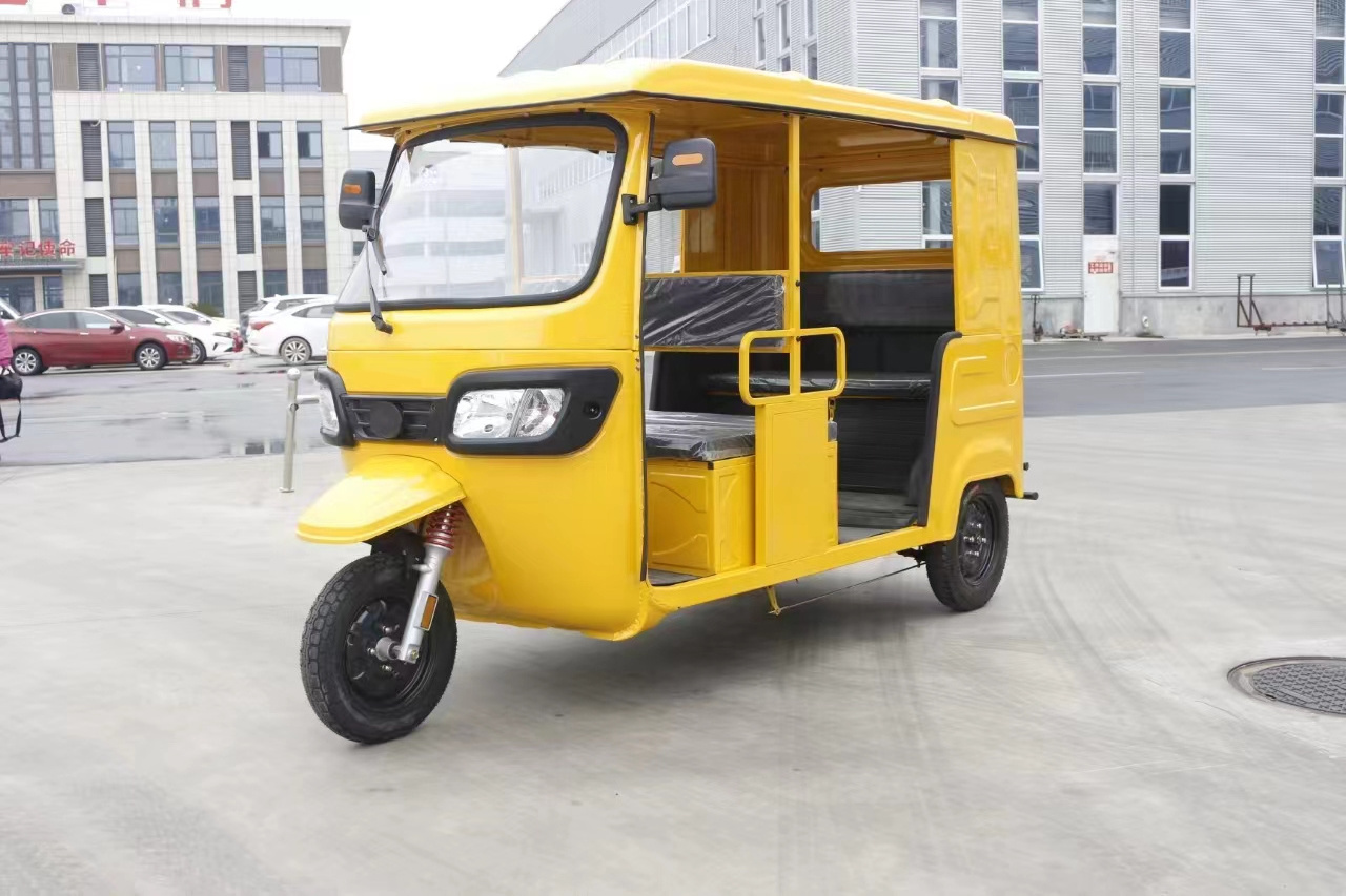 Large space Super long Accommodates 6 people Tricycles Electric Three Wheel Passenger Tricycle