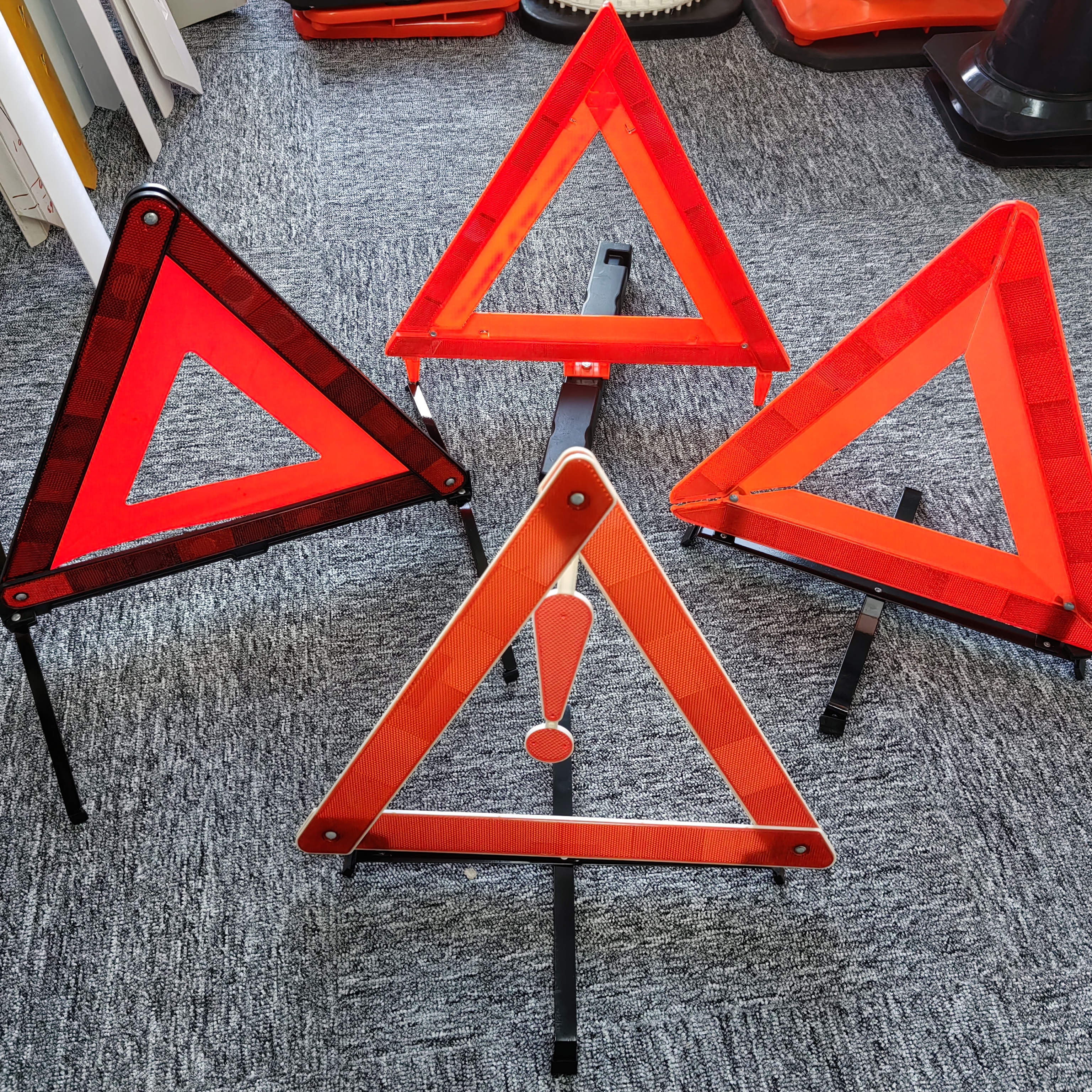 Traffic Sign Led Hazard Warning Triangle Flashing Emergency Safety Reflector Premium Kit Triangles