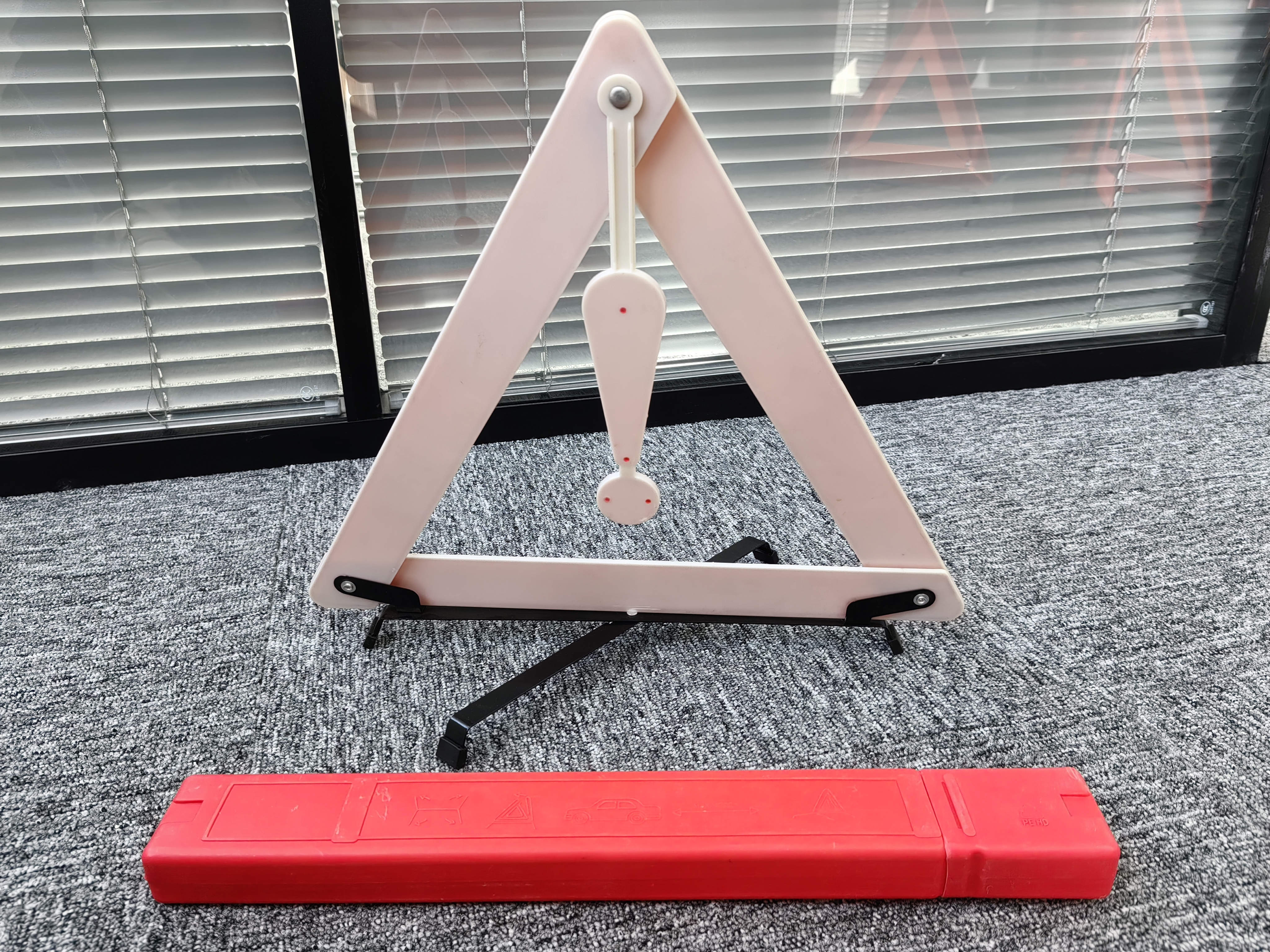 Traffic Sign Led Hazard Warning Triangle Flashing Emergency Safety Reflector Premium Kit Triangles