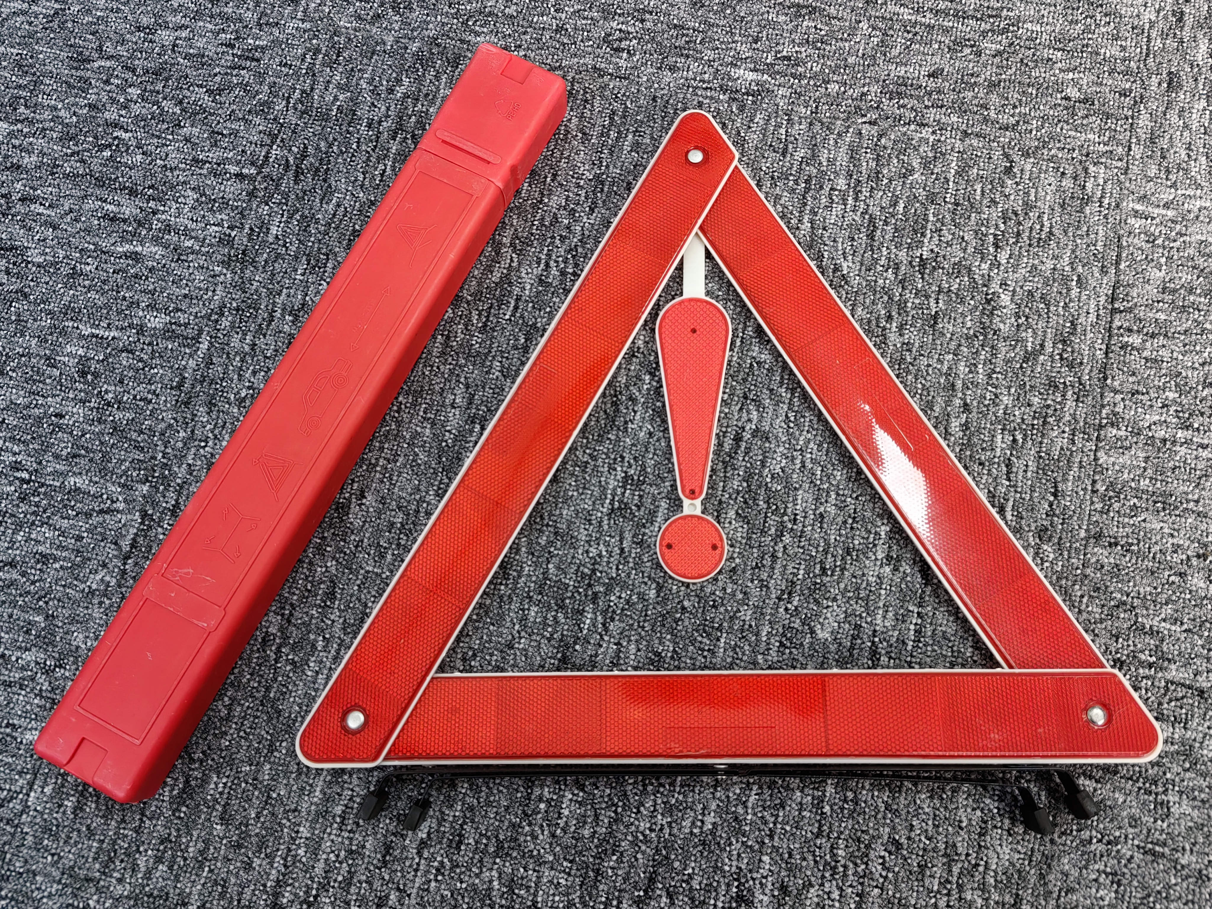 Emergency Warning Triangle Sign Traffic Safety Reflector Car